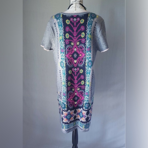 Akemi+Kin Anthropologie Kaleidoscope Sweater Dress Short Sleeve Floral Grey Sz.L - Picture 4 of 12